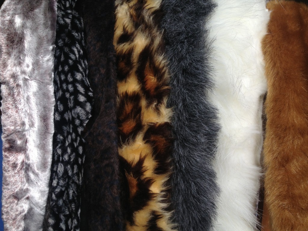 Our moving tails are customised for free!